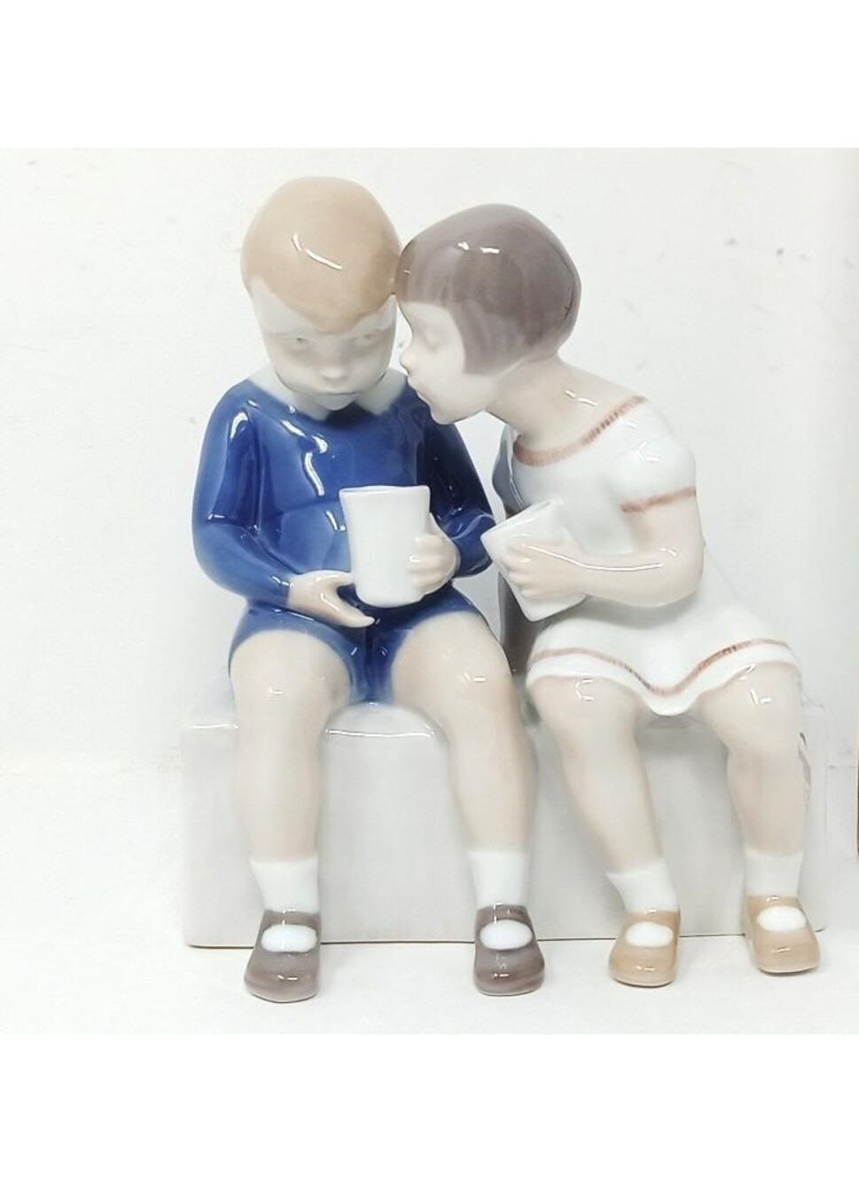 Bing and Grondahl Unfair Treatment #2175 Poreclain Figurine Boy & Girl on Bench